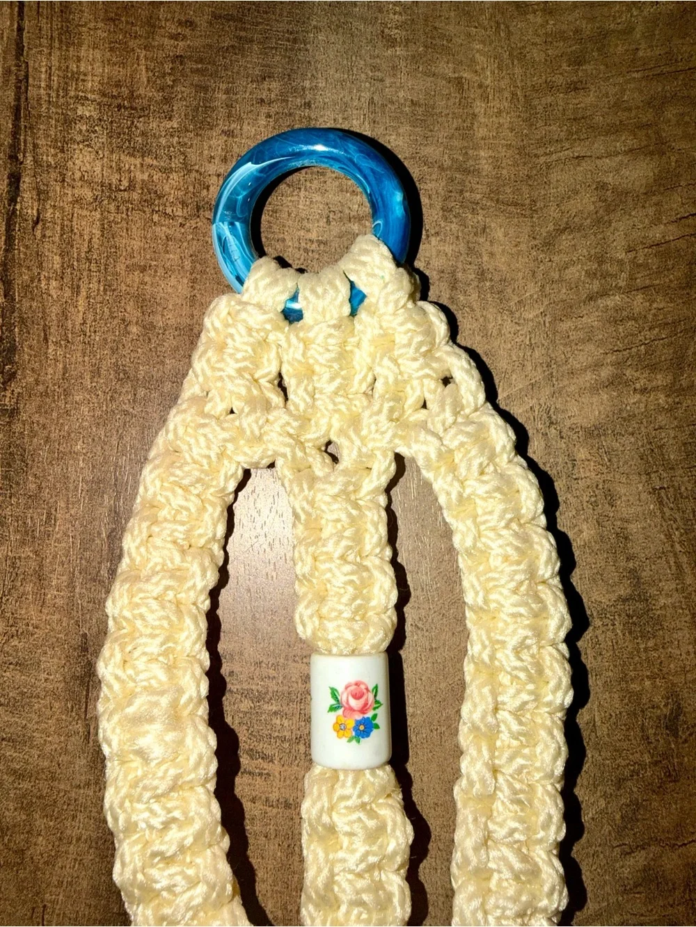 Vintage Macrame Towel Holder Blue Lucite Ring Floral Bead